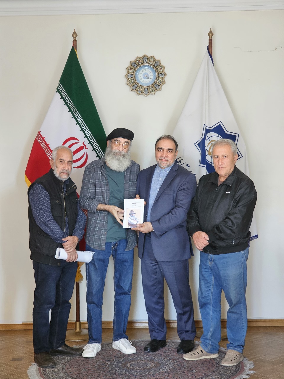 Հանդիպում հայ թարգմանիչների և գրողների հետ